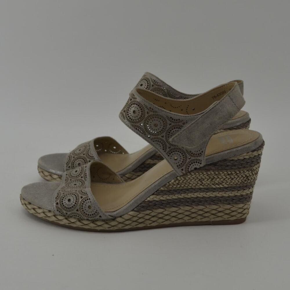 Johnston Murphy Womens Size 7.5 Wedge Sandals Gray Cutout Espadrille